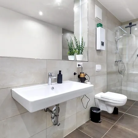 Exklusives - Zentral Innenstadtlage - Kostenloser Parkplatz - Aufzug - Modern Für Bis Zu 4 Personen - Smart * Recklinghausen