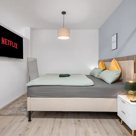 Exklusives - Zentral Innenstadtlage - Kostenloser Parkplatz - Aufzug - Modern Für Bis Zu 4 Personen - Smart Apartment