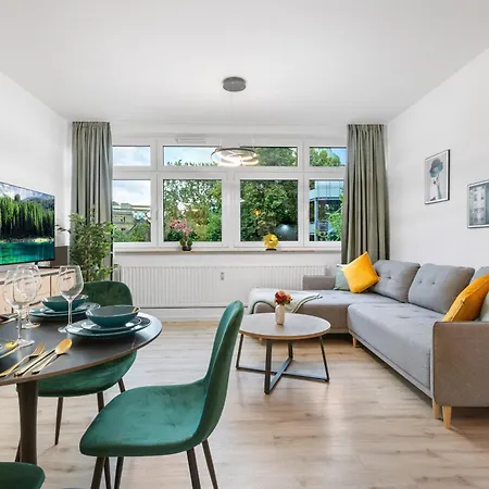 Apartment Exklusives - Zentral Innenstadtlage - Kostenloser Parkplatz - Aufzug - Modern Für Bis Zu 4 Personen - Smart