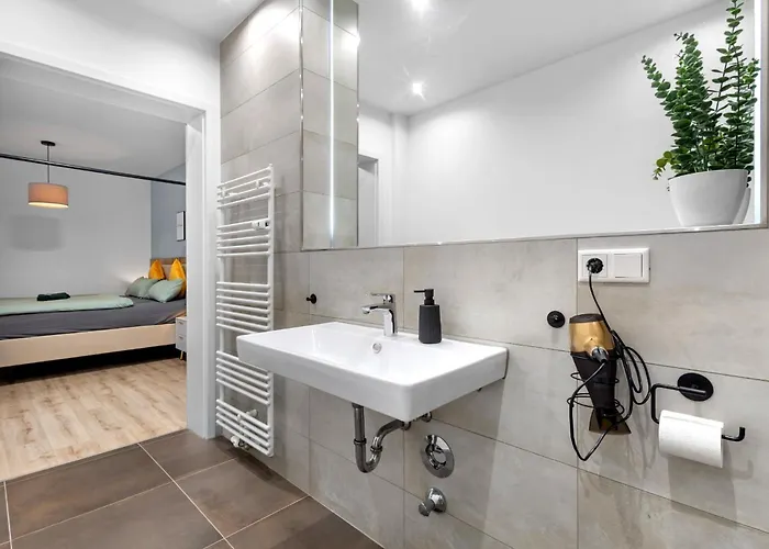 Exklusives - Zentral Innenstadtlage - Kostenloser Parkplatz - Aufzug - Modern Fuer Bis Zu 4 Personen - Smart Recklinghausen