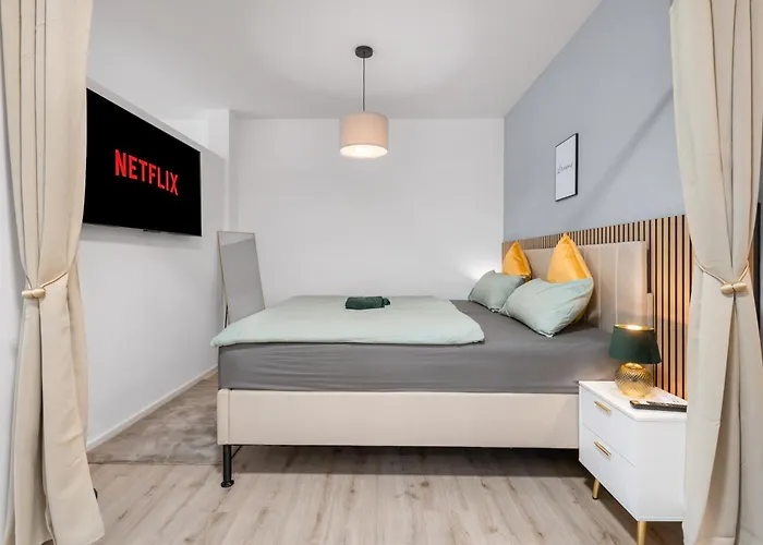 Exklusives - Zentral Innenstadtlage - Kostenloser Parkplatz - Aufzug - Modern Fuer Bis Zu 4 Personen - Smart Apartamento